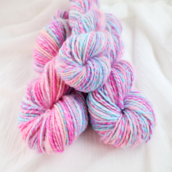 アートヤーン(272)約53g 1516円 アートヤーン(272)約53g 1516円