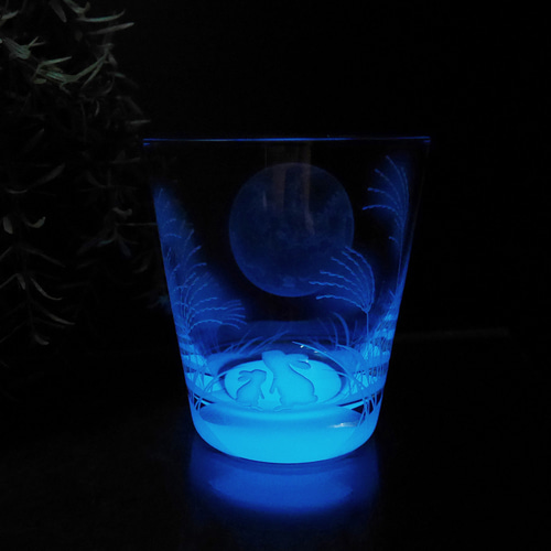 メロウグラスさんの青いお月様の作品 月光グラス 月兎 グラス 月光工房 通販 20009408｜Creema(クリーマ)