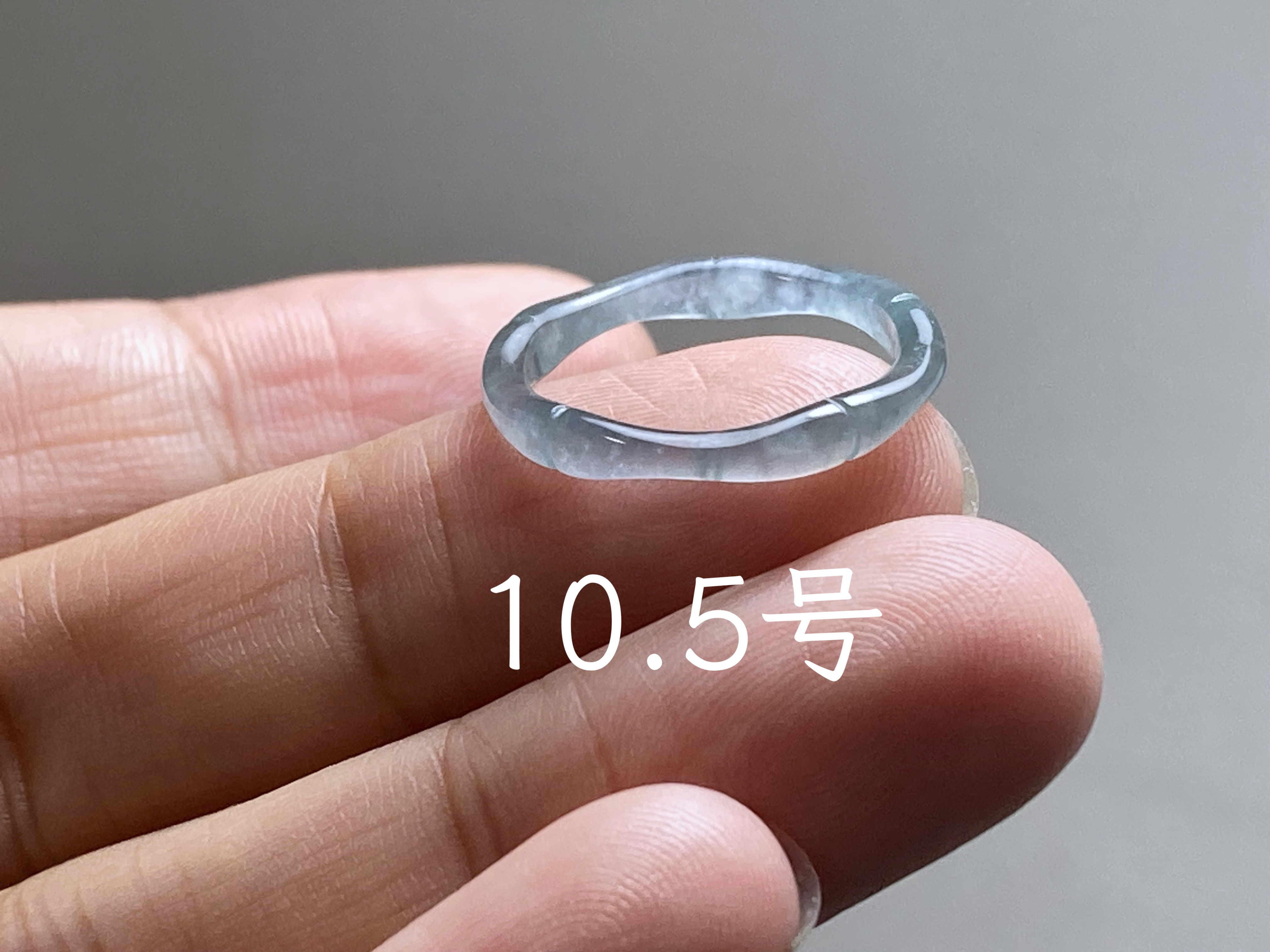 L14-193 ピンキーリング 高氷種 竹節 リング 薄青色 10.5号 グアテマラ産 A貨 本翡翠 くりぬき