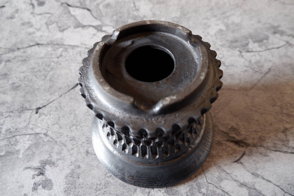 6号鉄砂黒鉢316　塊根植物　多肉植物　アガベ　盆栽　植木鉢　作家鉢　鉢皿　沖縄 6枚目の画像