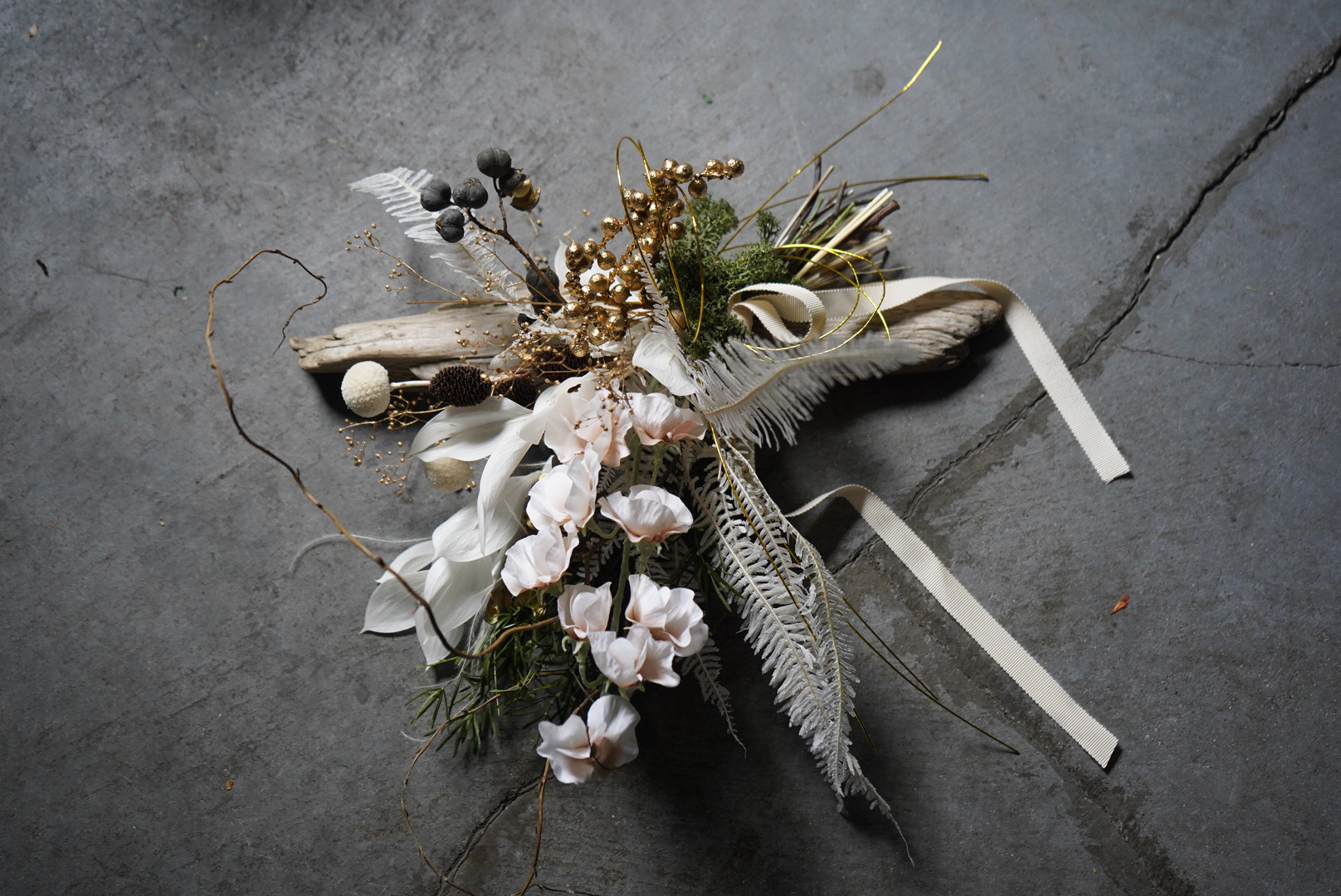 流木のクリスマススワッグ 《2種類からお選びいただけます》