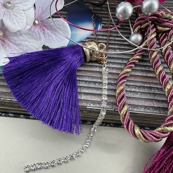 【豪華】ディップアート　簪　キラキラ　髪飾り　成人式　卒業式  紫　ブルー　黒　ゴールド　白　水引　タッセル　チュール 4枚目の画像