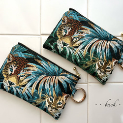 フランス生地のカラビナ付きポーチ SAFECO社ジャガード トラ柄 ヒョウ柄 アニマル コインケース ミニ財布 小物入れ 5枚目の画像