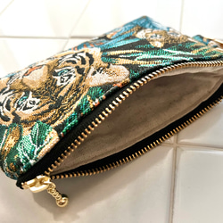 フランス生地のカラビナ付きポーチ SAFECO社ジャガード トラ柄 ヒョウ柄 アニマル コインケース ミニ財布 小物入れ 7枚目の画像