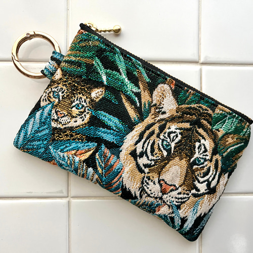 フランス生地のカラビナ付きポーチ SAFECO社ジャガード トラ柄 ヒョウ