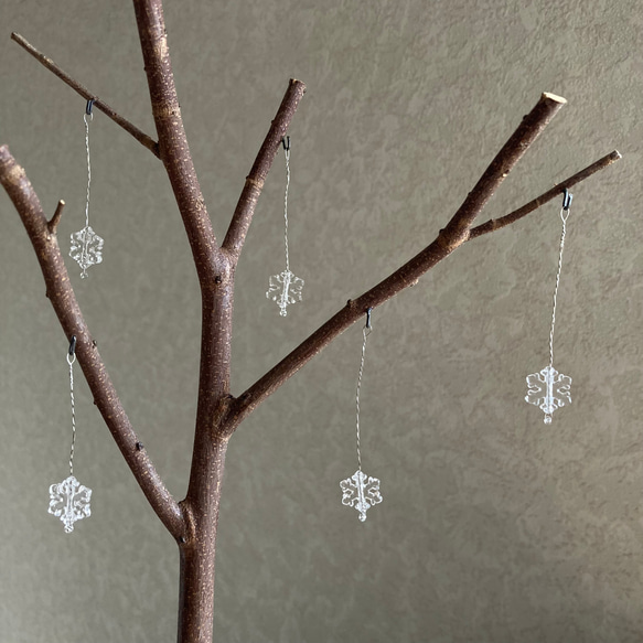 9870.bud 秋の1日 / 雪の降る日〔大〕 9枚目の画像