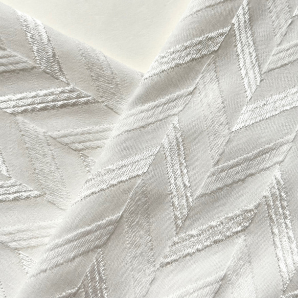 ◆半襟・半衿【yagasuri】white 1枚目の画像