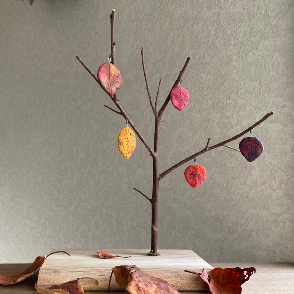 9873.bud 秋の1日 / 雪の降る日〔小〕 1枚目の画像