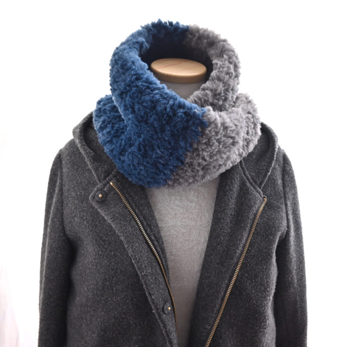 ミックス ファー＊クロス ネックウォーマー《ダークグレー×ネイビー