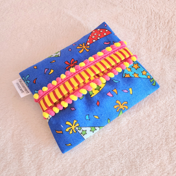 派對圖案口袋紙巾盒 第1張的照片