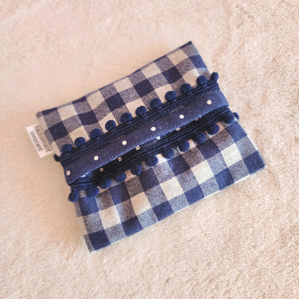 海軍藍格紋口袋紙巾盒 第1張的照片
