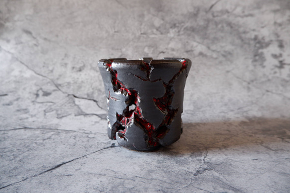 3.5号艶流紋黒Bloodyスリット鉢319　塊根植物　多肉植物　アガベ　盆栽　植木鉢　作家鉢　沖縄 3枚目の画像