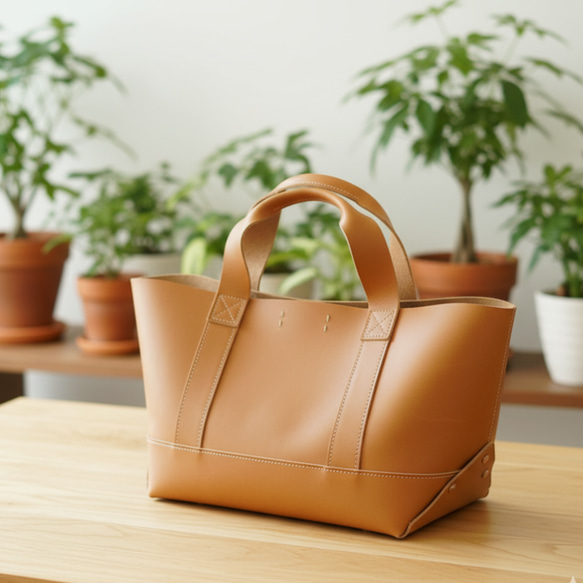 植物タンニンなめし イタリアンレザーのナチュラルトートバッグ