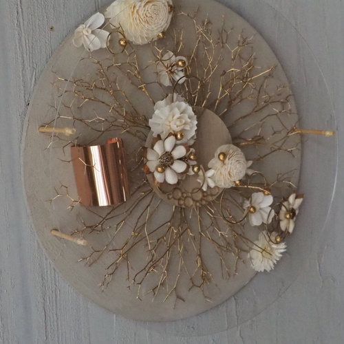 ウォールデコ 金色の枝と遊ぶ 立体・オブジェ F.design 通販 20013239