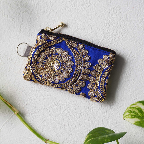 インド刺繍リボンのミニポーチ／ロイヤルブルー×ゴールド／小物入れ