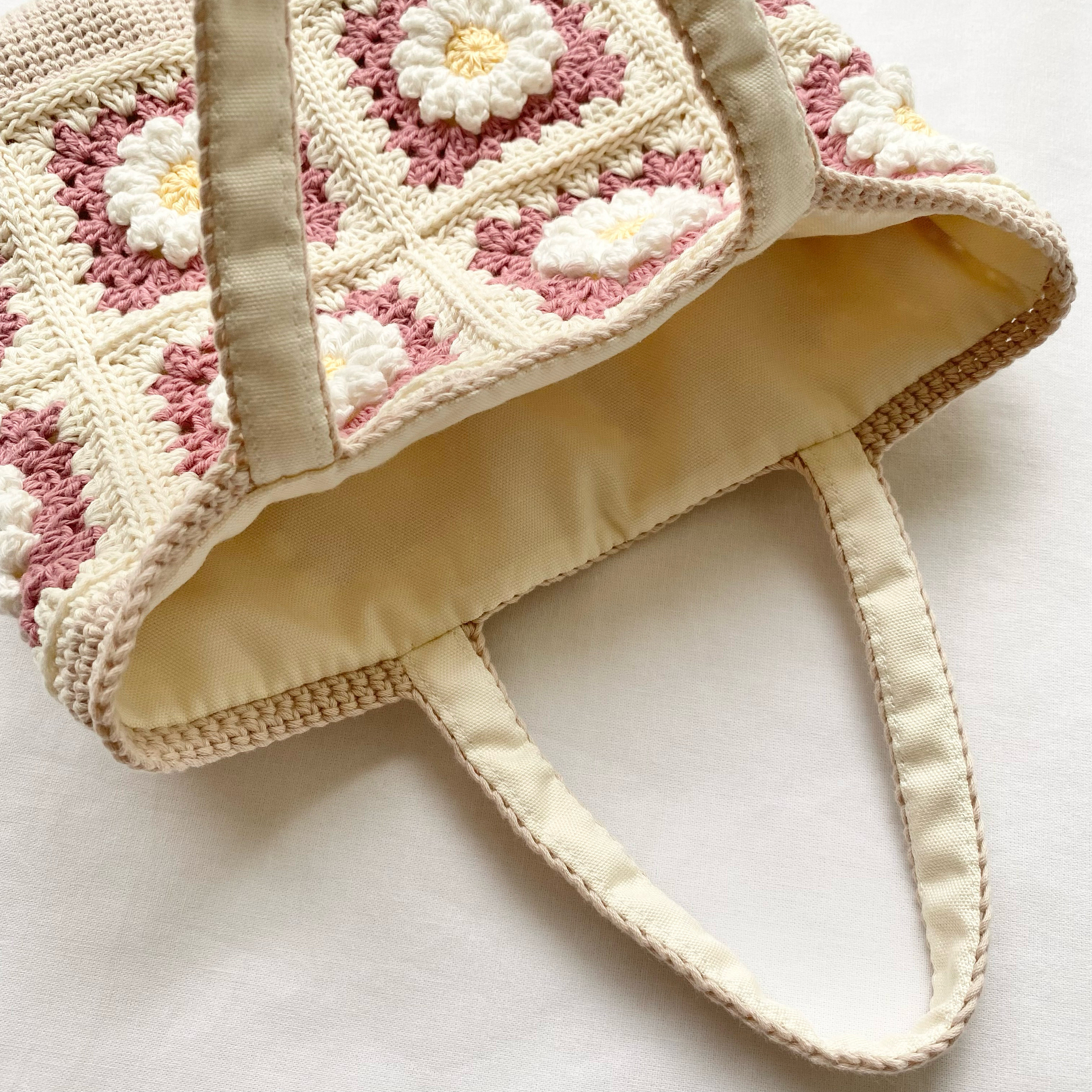 お花モチーフのトートバッグ｜綿100% ｜内布付き｜編み物｜普段使い・お出かけ