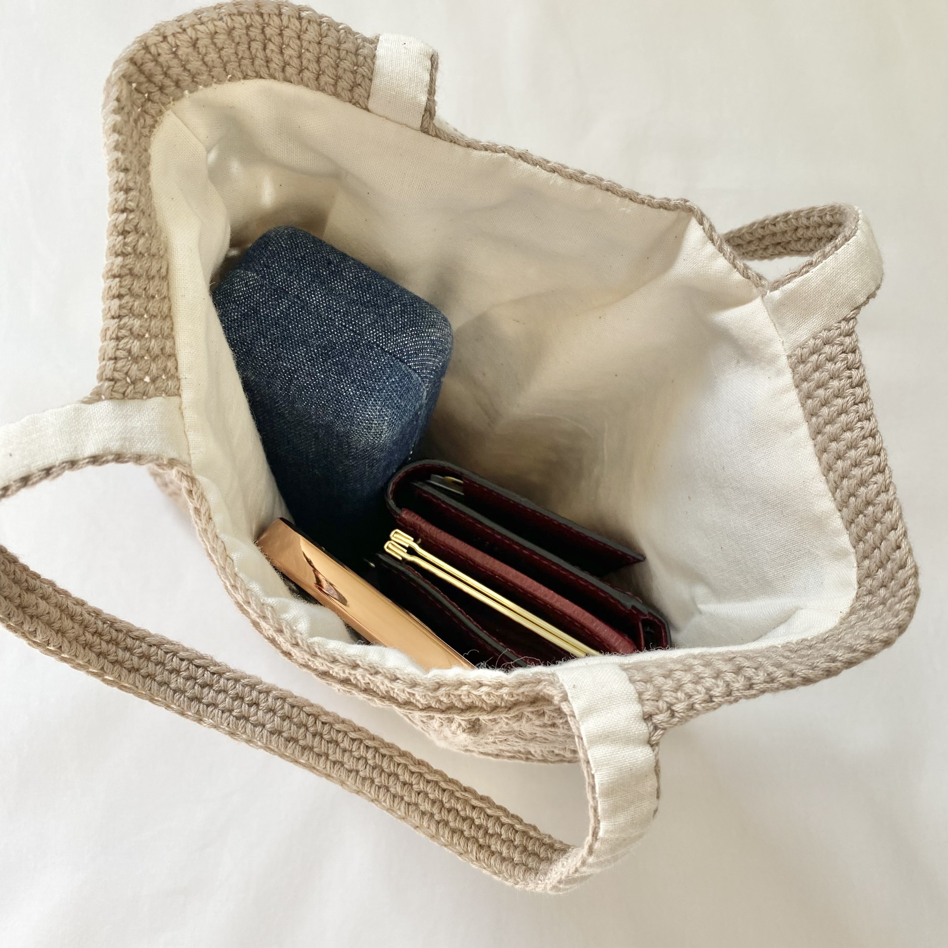 お花モチーフのトートバッグ｜綿100% ｜内布付き｜編み物｜普段使い・お出かけ