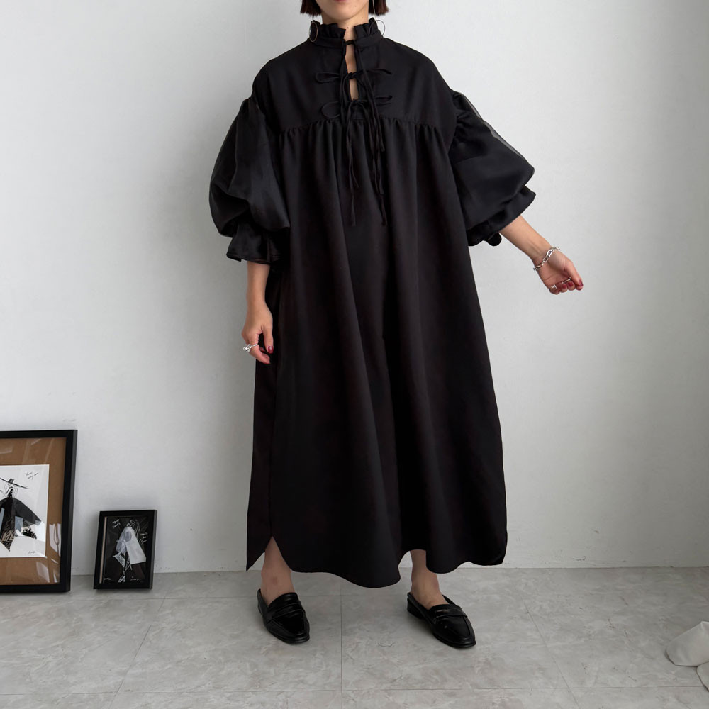 フリルネックオーガンジーキャンディースリーブドレス