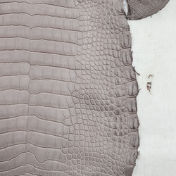 【mayumayu 様専用商品】ワニ革  半艶マット  グレージュ  No.C007002/6995 19枚目の画像