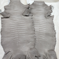 【mayumayu 様専用商品】ワニ革  半艶マット  グレージュ  No.C007002/6995 20枚目の画像