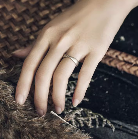〇• Ring •〇  925 スターリング シルバー ツイスト マット  リング
