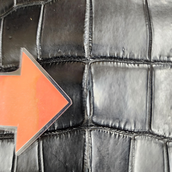 ワニ革 クロコ ナッパ仕上げ  黒 No.C008730 13枚目の画像