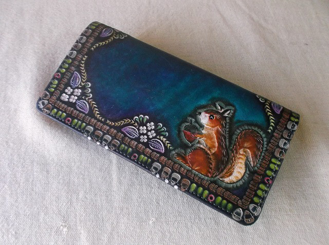 レザークラフト長財布　刻印＆拭き染め