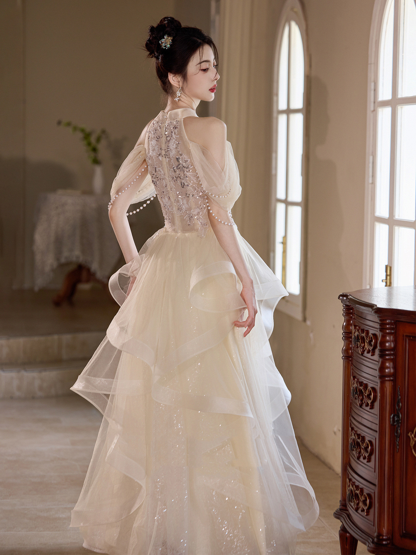 シャンパン色 オフショルダー ロング カラードレス プリンセス ウェディング パーティー 演奏会 二次会 HL119