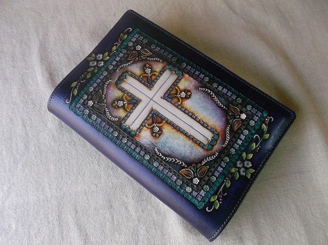 レザー単行本カバー 刻印＆拭き染め