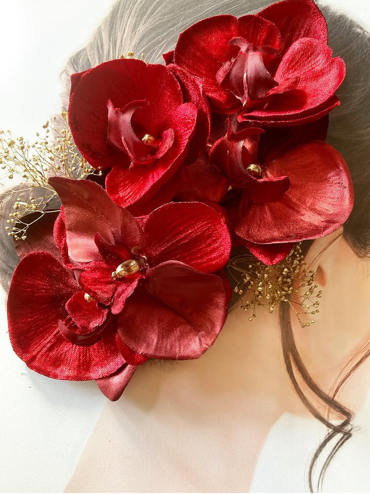 ベルベット赤胡蝶蘭髪飾り　花嫁　ドレス　打掛　白無垢　振袖　お色直し