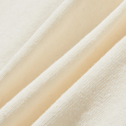 一款舒適百搭的棉麻針織開襟衫，適合全年穿著。米色。 251013-2 第10張的照片