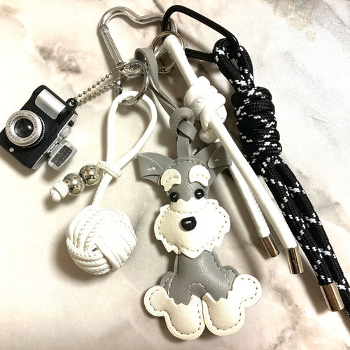 じゃらじゃらキーホルダー バッグチャーム シュナウザー グレー