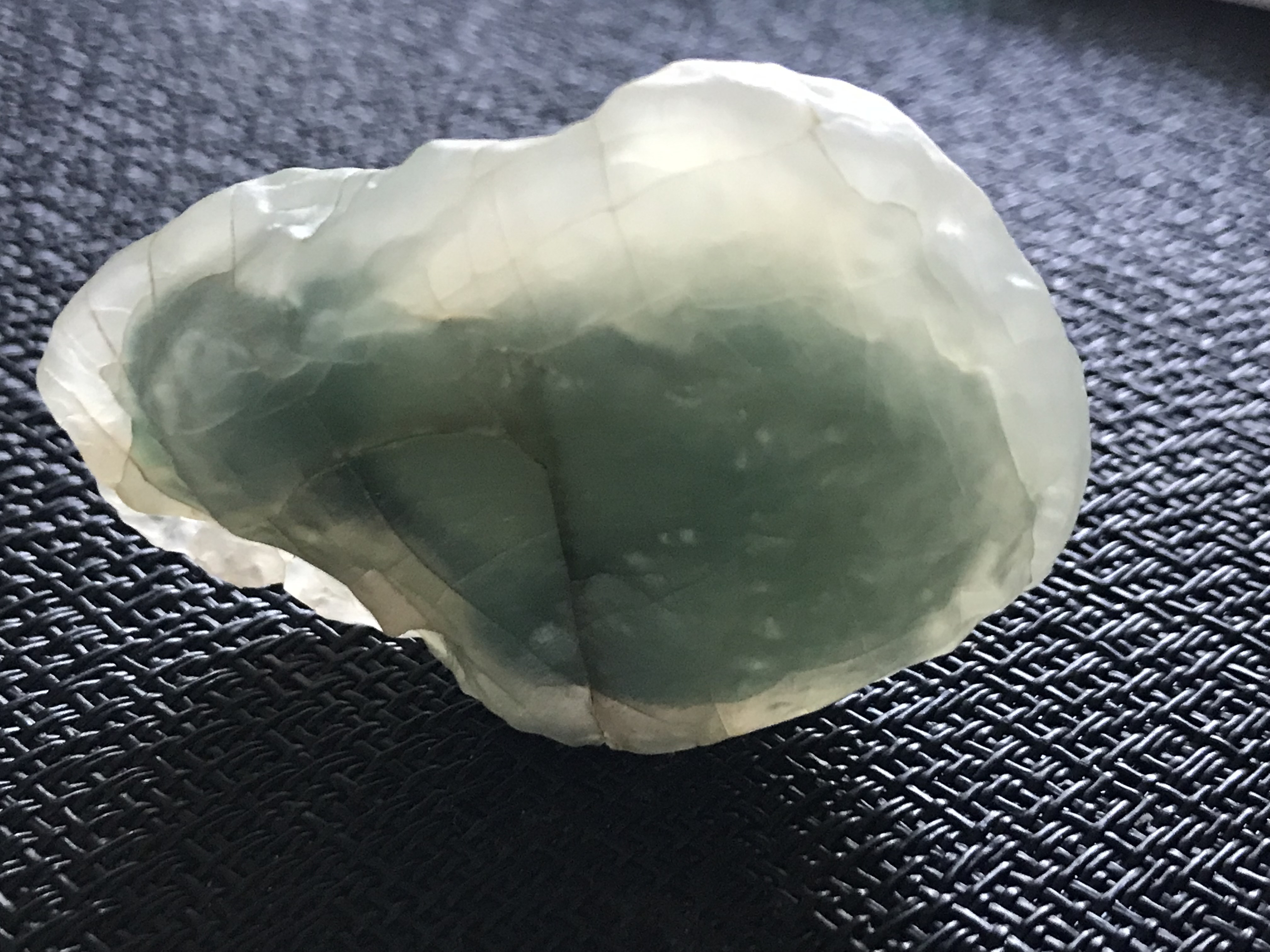 ゴビ石−1416 ゴビ瑪瑙　原石　緑