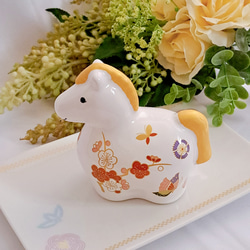 2026年 干支 馬 縁起物 お正月 お正月飾り ポーセラーツ 置物 午年