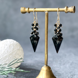 ブラックスピネル ピアス の人気通販｜Creema(クリーマ) 国内最大の