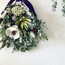 北海道産オオウバユリに白い綿花を針葉樹と束ねた香り豊かな　クリスマス　スワッグ 北海道オオウバユリのスワッグ ドライフラワースワッグ50cmサイズ