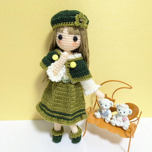 ✿＜受注制作＞グリーンケープの女の子 着せ替えあみぐるみ あみぐるみ
