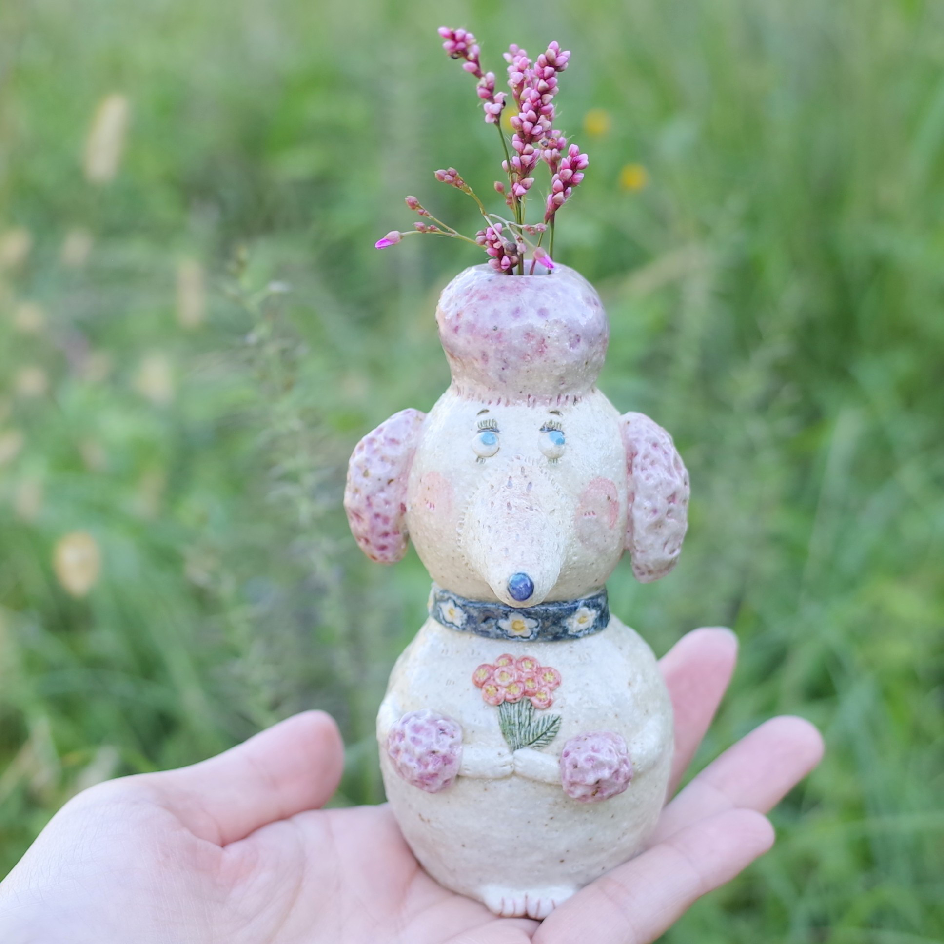 花束をもった  プードル  ミニ花瓶  一輪挿し