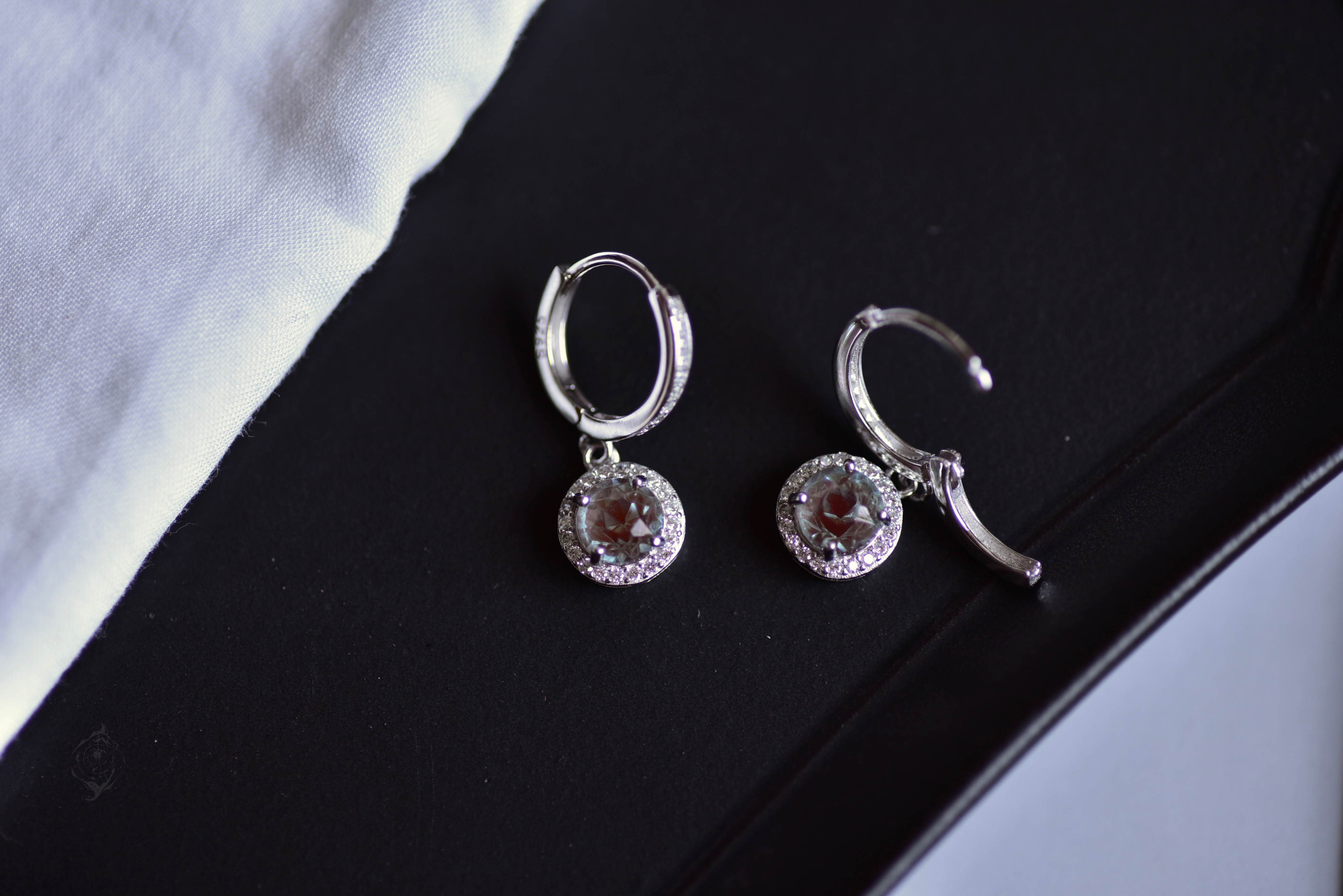 circle：アンティーク サフィレット｜ピアス（SV925）