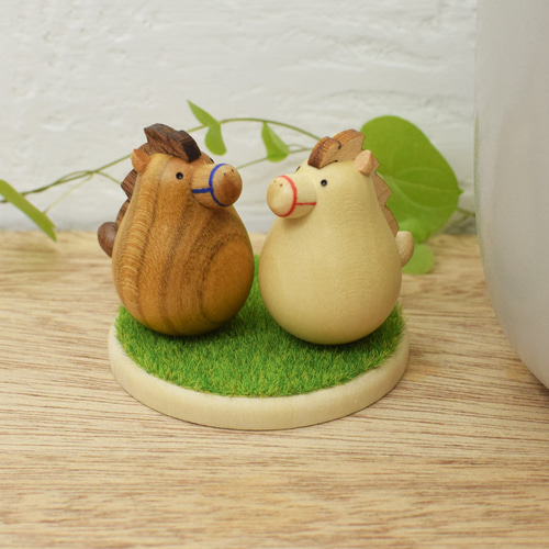 干支置物　未 2025年十二支をモチーフにした金属製の置物》干支 巳（み／へび）｜銀