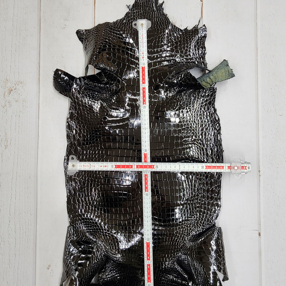 ワニ革 クロコ グレージング仕上げ  黒　No.C008972 5枚目の画像