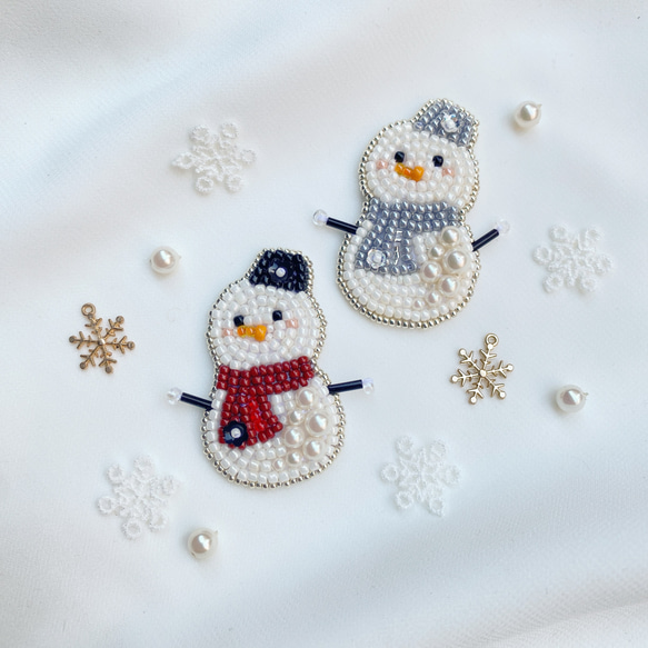 雪だるま刺繍ブローチ⭐︎冬ホリデーアクセサリー⭐︎受注制作品 2枚目の画像