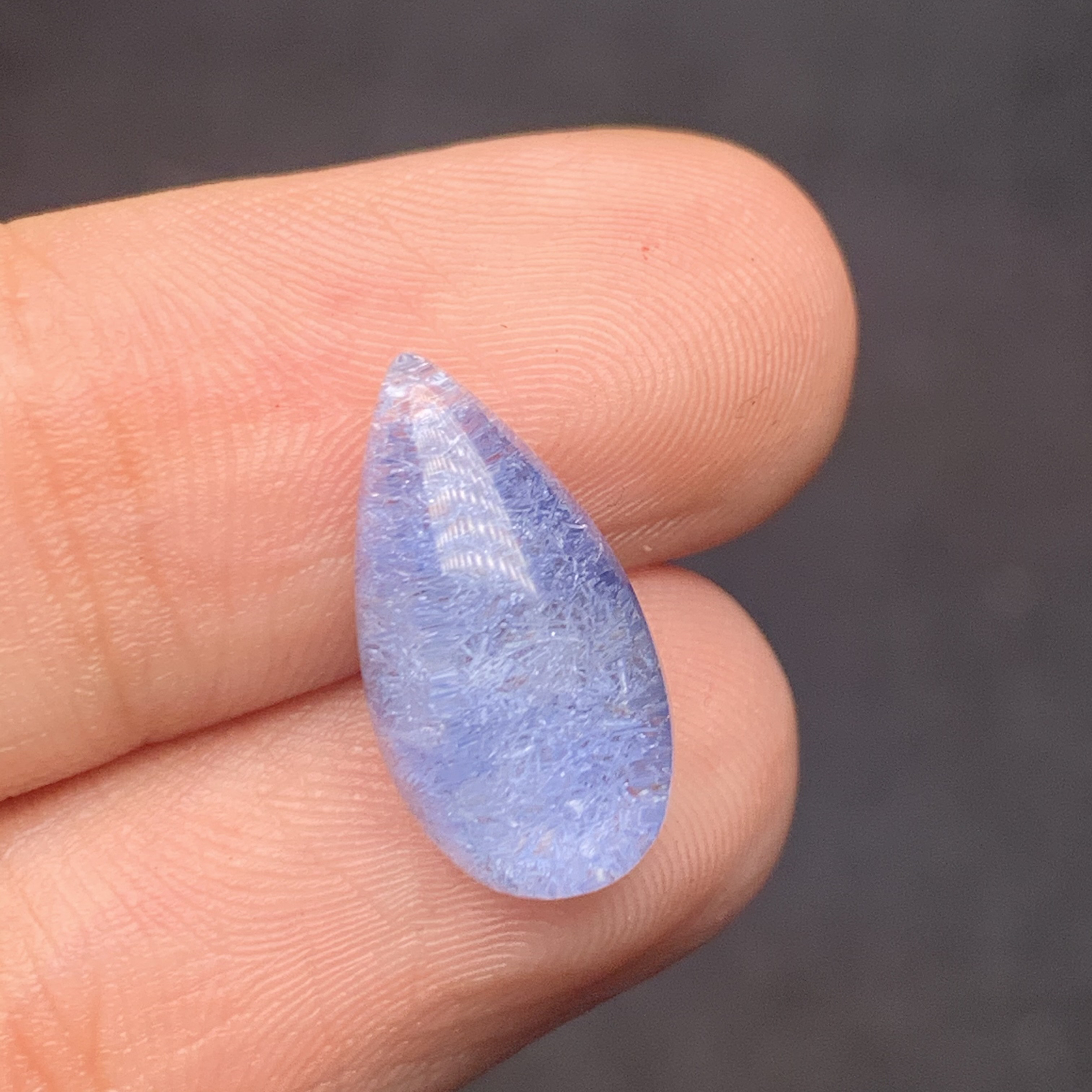 1.1グラム　デュモルチエライトインクォーツ ルース／天然水晶の中の青い世界／一点もの 希少天然石