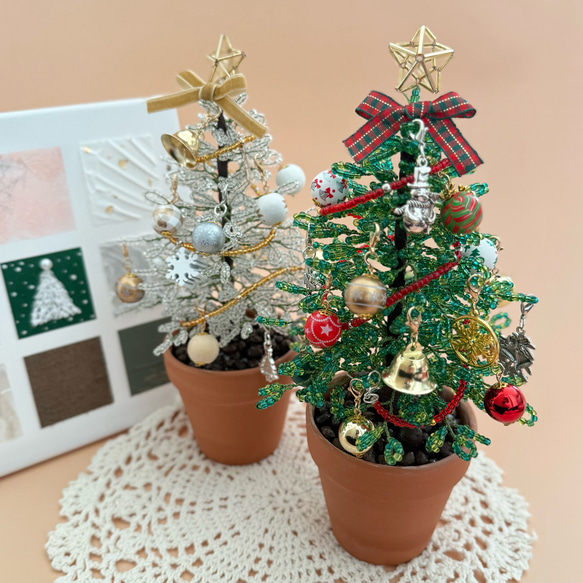ビーズフラワー　クリスマスツリー（グリーン） 9枚目の画像