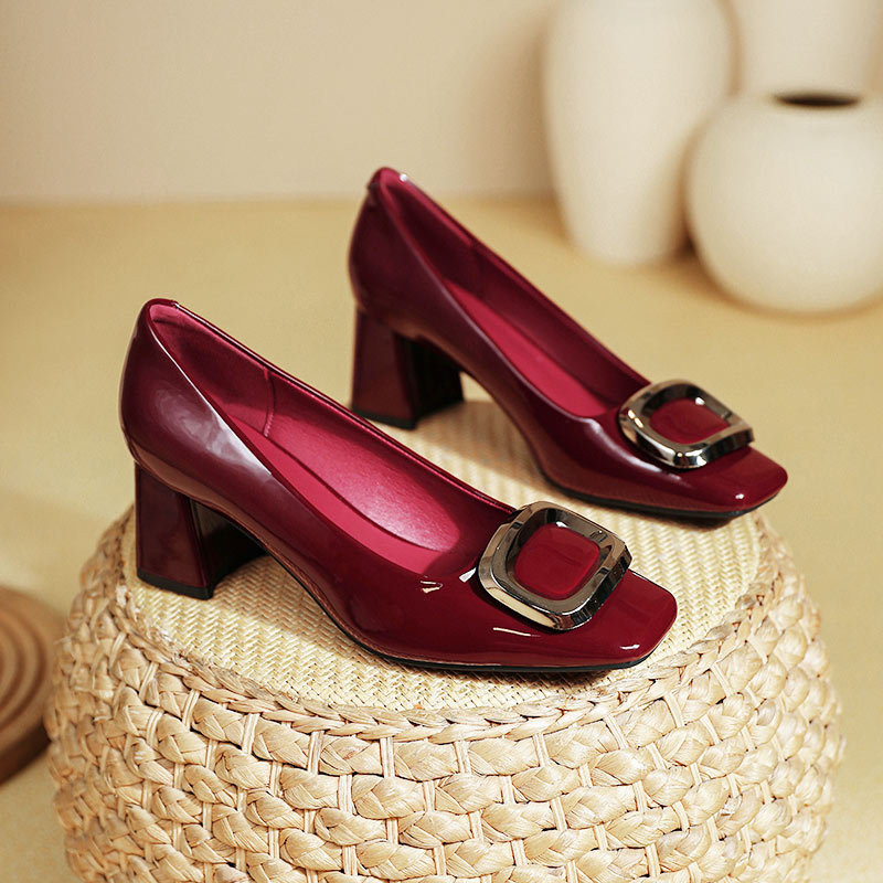 秋新作レディース漆皮のモノトーン 角型トウ 浅履きハイヒール【返品・交換可】品質最優先 25-507