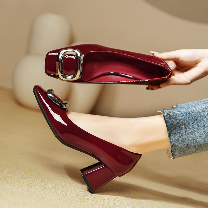 秋新作レディース漆皮のモノトーン 角型トウ 浅履きハイヒール【返品・交換可】品質最優先 25-507