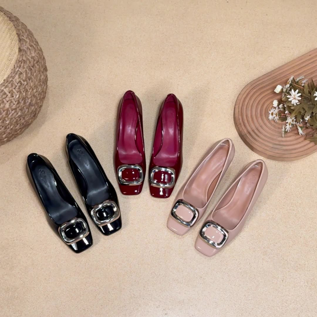 秋新作レディース漆皮のモノトーン 角型トウ 浅履きハイヒール【返品・交換可】品質最優先 25-507