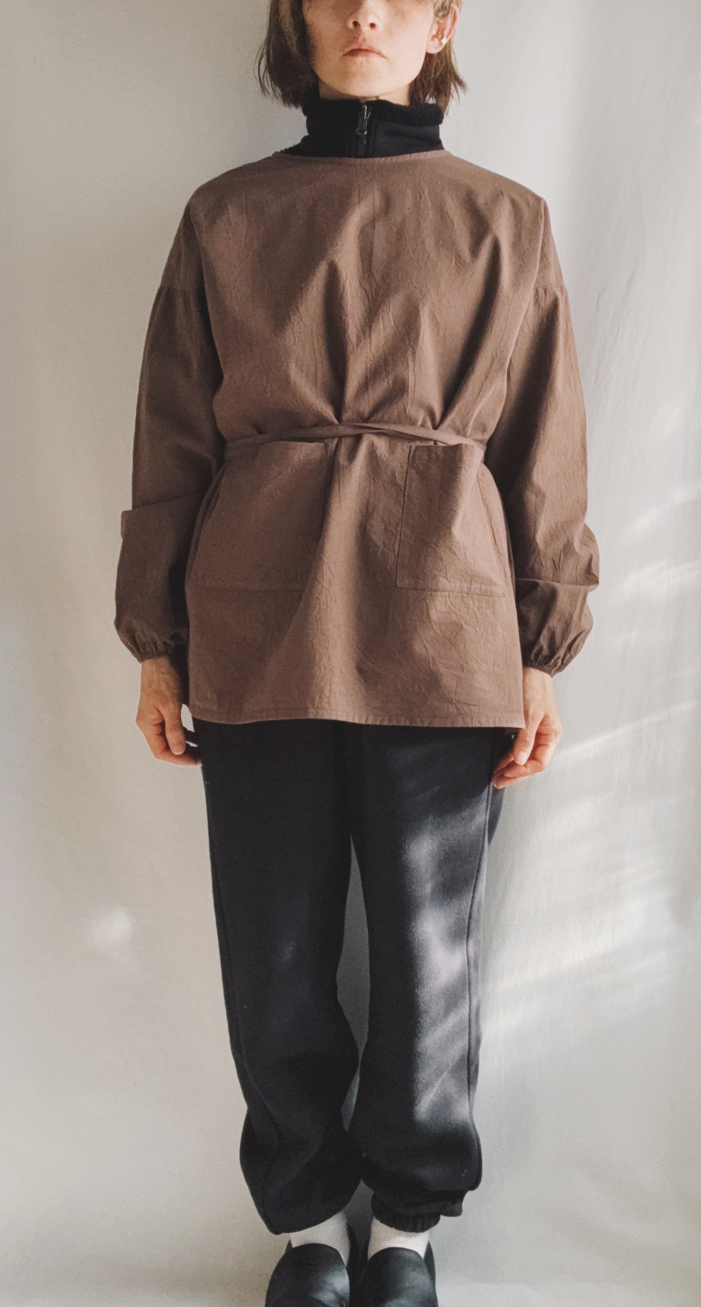 ◇即納◇カッポウ ショート 長ソデ（袖口：ゴム） ブラウン　(オプション不可アイテム）