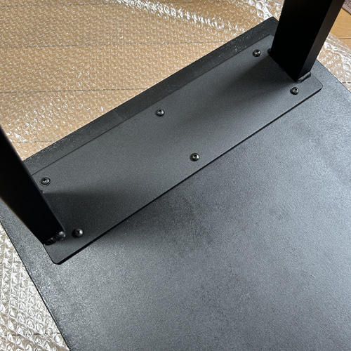 モールテックス ローテーブル｜コンクリート アイアン 台形脚 ベンチ
