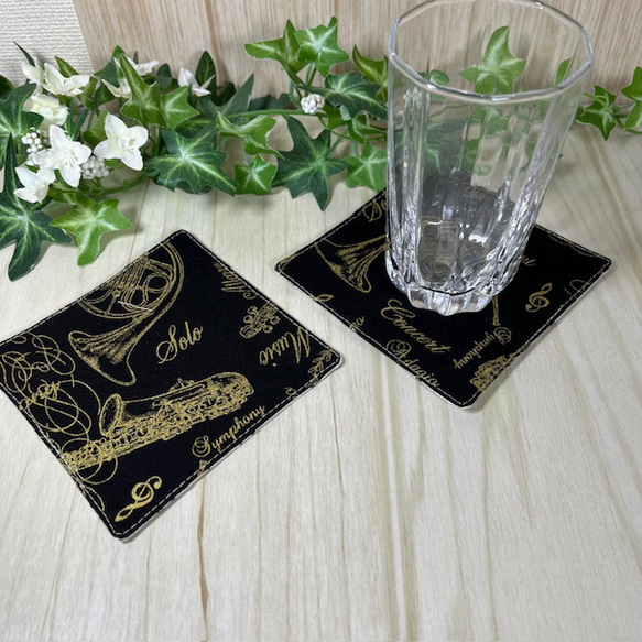 音楽好きさんのペアコースター　管楽器　現品　送料込み 1枚目の画像